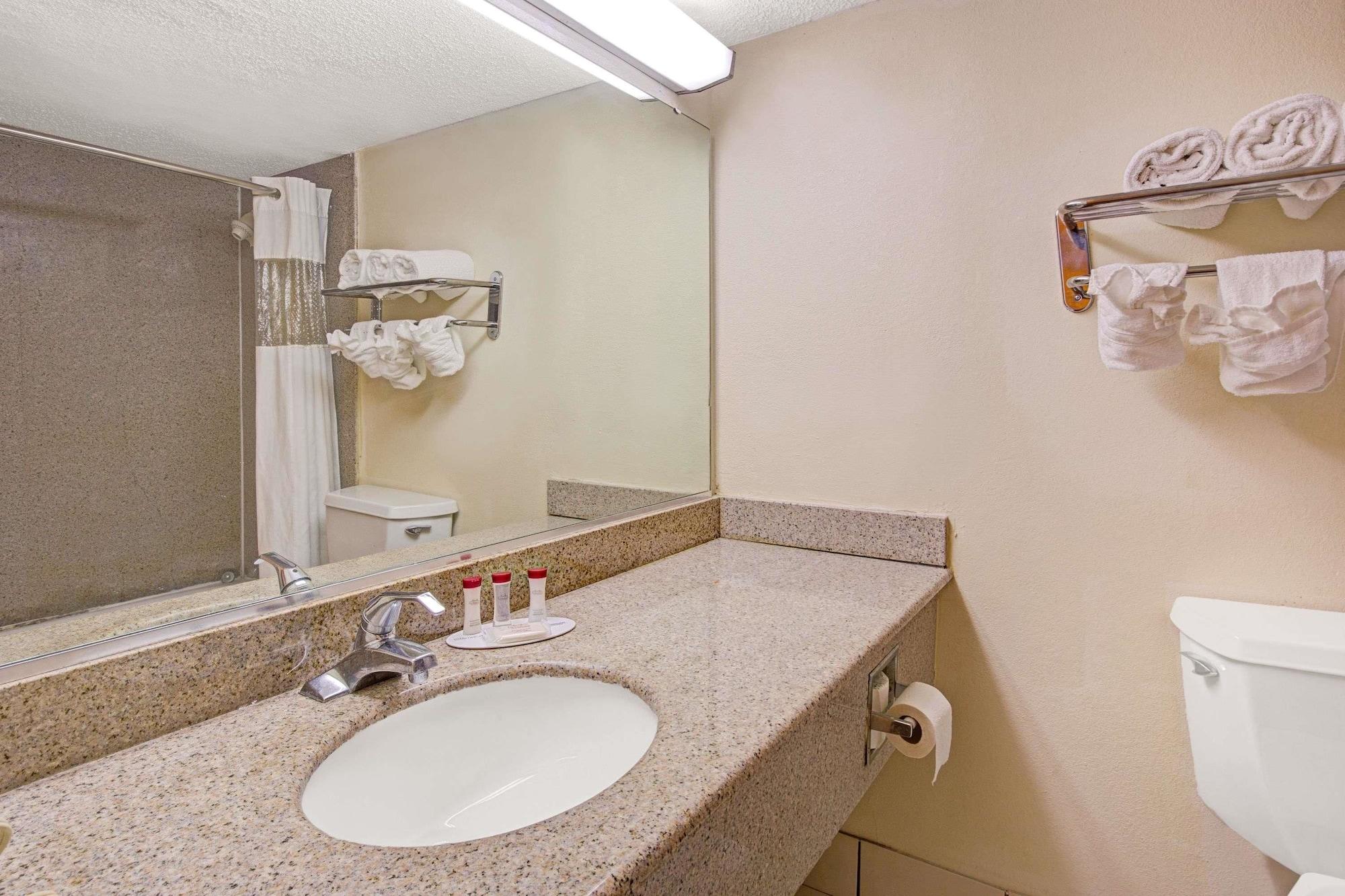 Motel 6 Rock Hill Sc מראה חיצוני תמונה
