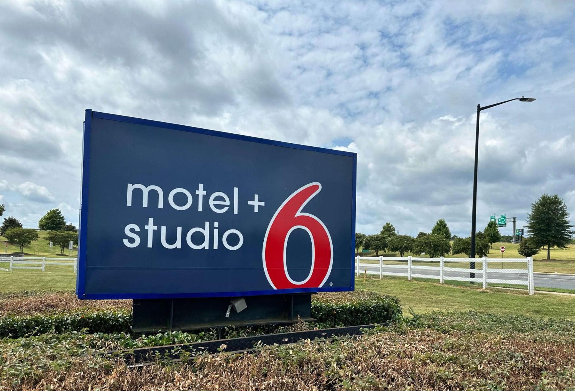 Motel 6 Rock Hill Sc מראה חיצוני תמונה